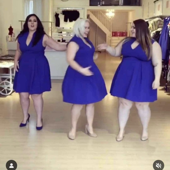 Beautiful Royal Blue Skater Dress - Picture 1 of 4